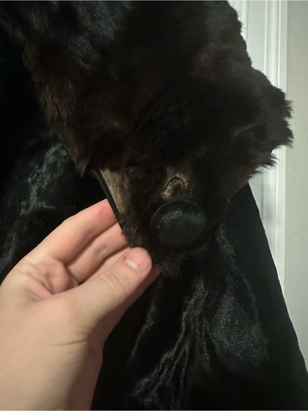 Black Antique Velvet Coat with Real Fur Trim - Picture 7 of 8
